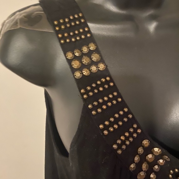 Top - Picture 4 of 4